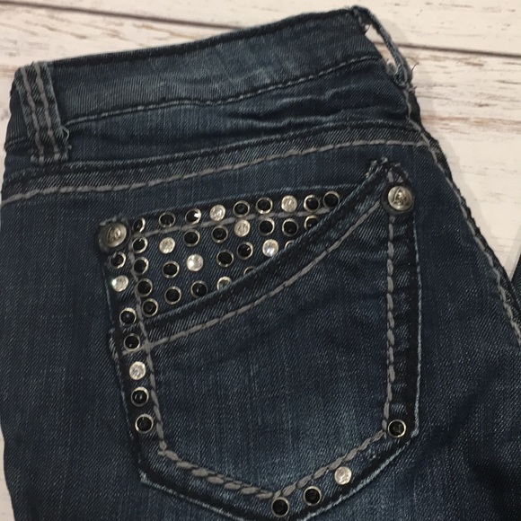 Antique Rivet | Studded Jeans - Picture 2 of 5